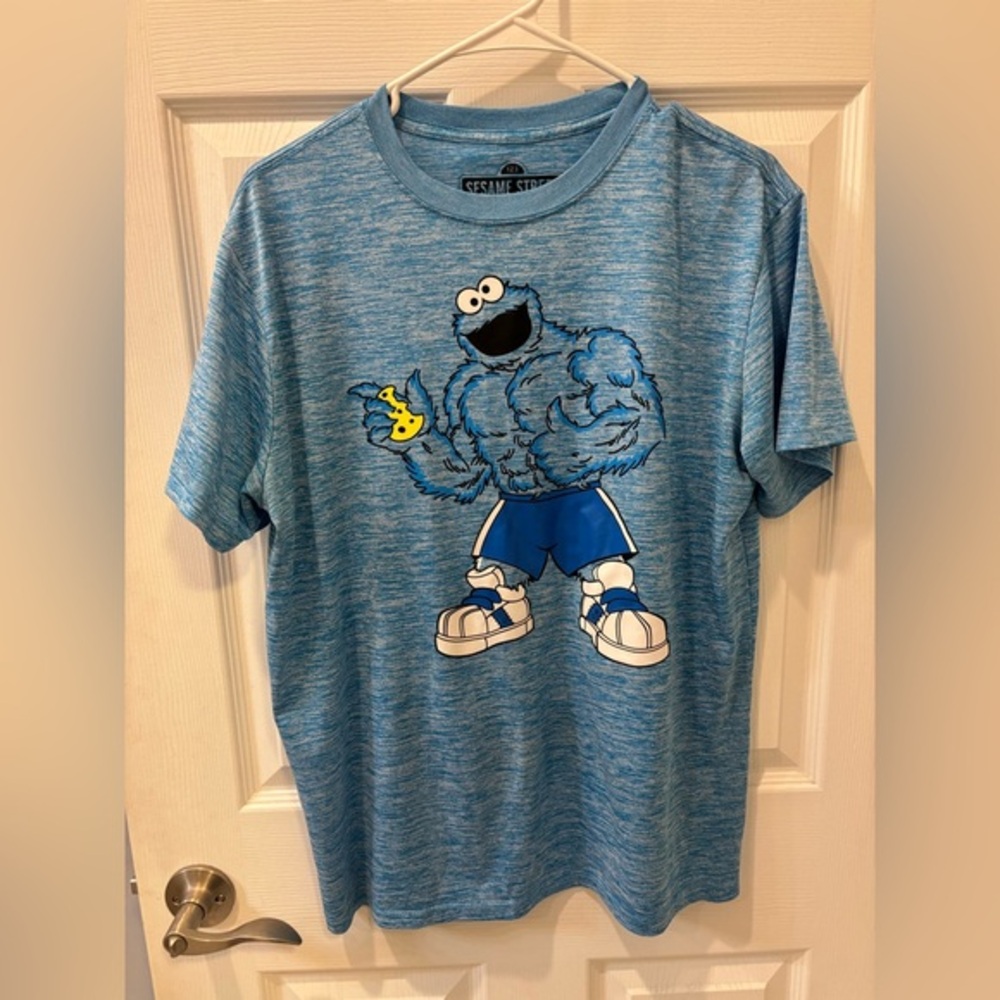 10/$20 🔥Sesame Street‎ Cookie Monster Blue  T-Shirt